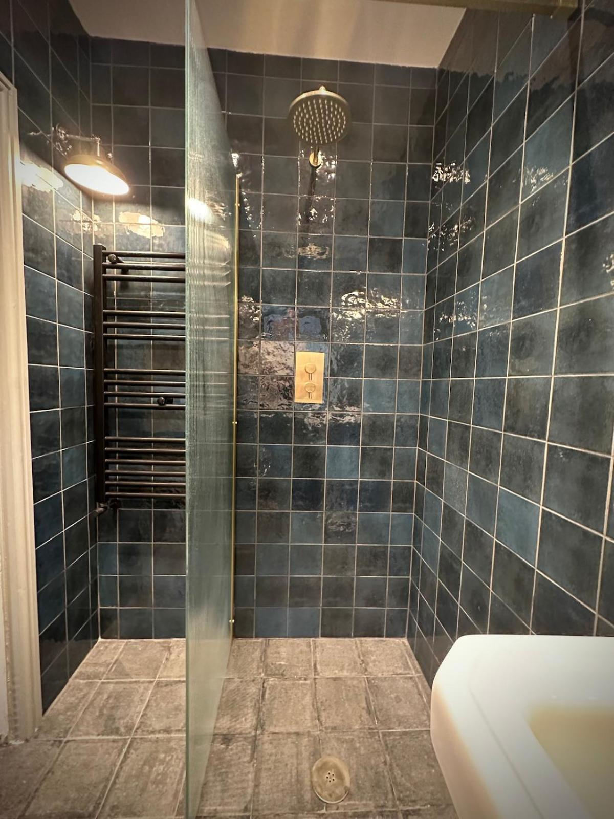 Apartamento Large 1 Bd Period Garden Flat, Kings Cross - Camden *